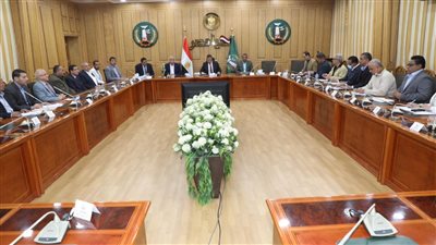 محافظ المنوفية: حصر المزارعين وعقوبات رادعة للممتنعين عن توريد القمح