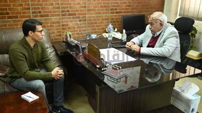 رئيس قطاع السكان: اقتراح بجائزة حج وعمرة لمن ينجب طفلين فقط.. ونسعى لخفض الزيادة السكانية إلى 800 ألف مولود سنويا | حوار 