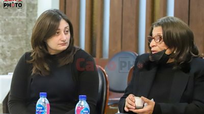 بدء عزاء الفنان عهدي صادق في الكنيسة الإنجيلية | صور