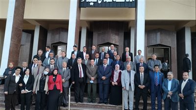 محافظ شمال سيناء يلتقى وفد الهيئة القومية لضمان جودة التعليم  