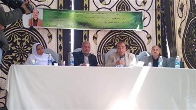 وكيل زراعة الفيوم يفتتح يوم حصاد بنجر السكر: المزارع وصل لإنتاجية تصل لـ23 طنًّا للفدان