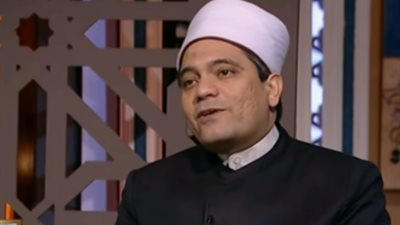 أمين الفتوى: هذا دعاء أعظم أم في الوجود لابنها