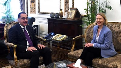 مدبولي: نتطلع لزيادة الاستثمارات النرويجية في مصر 