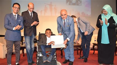 10 صور ترصد انطلاق فعاليات مؤتمر قادرون باختلاف بالأقصر.. والجامعة تكرم ذوي الهمم الموهوبين