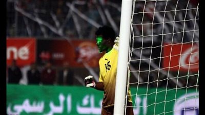 حارس غانا للجماهير المصرية: سمعت أنكم تشتكون من الليزر!
