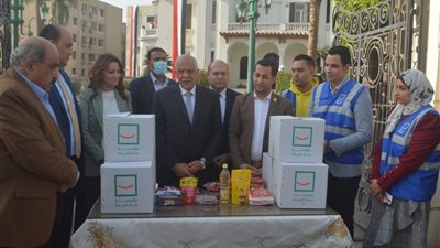 محافظ الجيزة يدشن مبادرة قطار وصل الخير لتوزيع 60 ألف كرتونة رمضانية