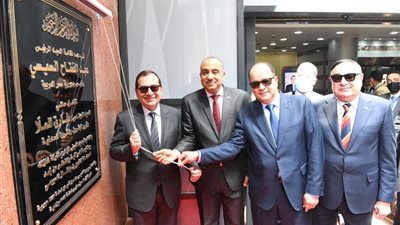 وزير البترول يفتتح منظومة مراقبة محطات تموين السيارات بالغاز الطبيعي