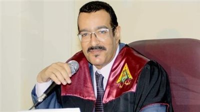 عميد تربية حلوان: تخفيض وقت المحاضرات بنسبة 50% تخفيفًا على الطلاب في رمضان