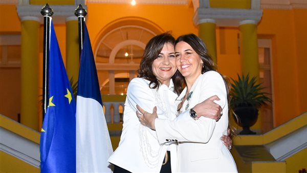 الوزيرة مع فرح