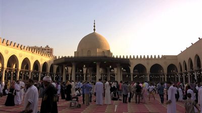 إمساكية رمضان 2022.. مواقيت الصلاة في القاهرة وعدد ساعات صوم أول يوم 