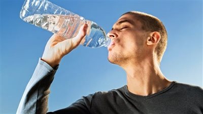 بث مباشر | مع ارتفاع درجات الحرارة.. نصائح لتجنب العطش في شهر رمضان