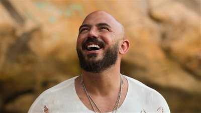 روبي تستعين بمحمود العسيلي بدلًا من دينا الشربيني في أحد الإعلانات