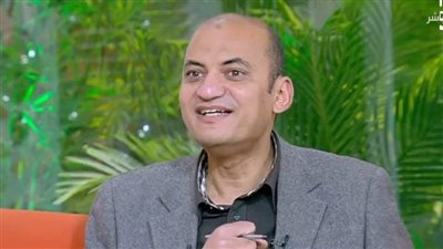 مراعاة للظروف الاقتصادية.. عميد صيدلة حلوان: افتتاح معرض للملابس المخفضة للطلاب والعاملين بالكلية