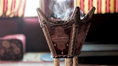 حكم استنشاق البخور للصائم عند المذاهب الأربعة