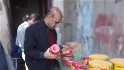 ضبط 25 مخالفة تموينية متنوعة خلال حملات رقابية بمركز ملوي في المنيا