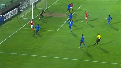 حسين الشحات يقود الأهلي لتخطي الهلال السوداني وبلوغ ربع نهائي دوري أبطال إفريقيا 