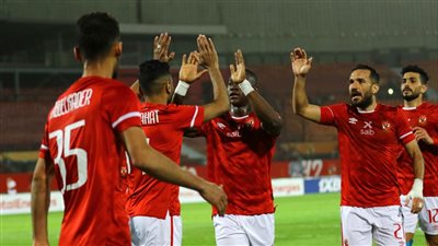 بث مباشر | الأهلي يحسم تأهله لربع نهائي دوري أبطال إفريقيا بهدف حسين الشحات