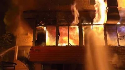 حريق هائل في محل أسماك شهير بحلوان.. والحماية المدنية تحاول السيطرة عليه