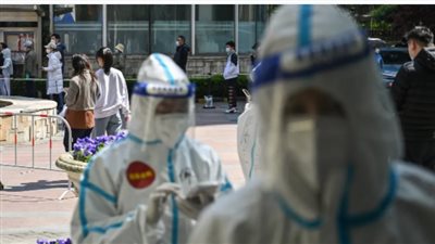 تهويل غير علمي.. أستاذ فيروسات يكشف حقيقة ظهور سلالة جديدة من كورونا أشد فتكًا