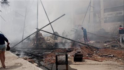 مصدر أمني يكشف سبب اندلاع حريق بمعرض أهلا رمضان بالقناطر الخيرية | صور