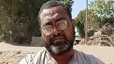 والد الطفل الغريق بترعة الأقصر: أناشد المسؤولين بضرورة بناء سور لمنع تكرار الحادث | بث مباشر 