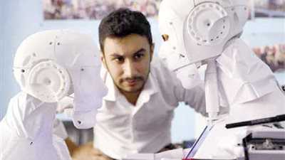 بعد حصوله على الميدالية البرونزية عن اختراع زجاحة مياه ذاتية.. الكومي: الاختراع يتوافق مع خطة الدولة للتنمية المستدامة