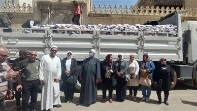 أوقاف الإسكندرية: توزيع 5 آلاف شنطة رمضانية و4 طن لحوم على الأسر الأولى بالرعاية 
