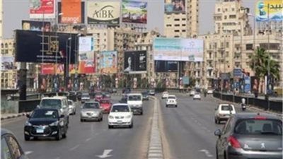 كثافة مرورية في معظم محاور وميادين القاهرة والجيزة