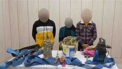 بحثا عن الثراء السريع.. ضبط 3 أشخاص بتهمة الحفر والتنقيب عن الآثار في القاهرة