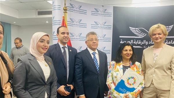 وفد من هيئة الرعاية