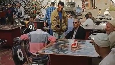 فرحًا بتأييد حكم الإعدام بحق المتهمين.. أسرة فتاة المول بكفر الدوار يعدون مائدة إفطار لأهالي قريتهم | بث مباشر 