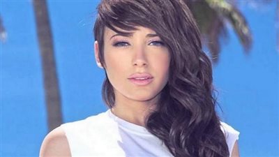 بعد نجاح صحاب زمان.. ساندي تشوّق جمهورها لأغنيتها الجديدة بعد التان