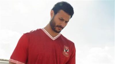 على غرار الأندية الأوروبية.. الأهلي يطرح قميصًا خاصًا للجماهير | فيديو