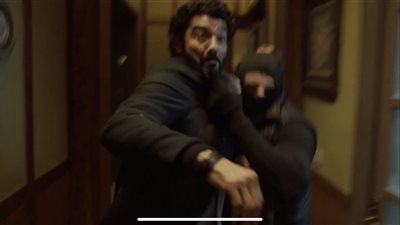 مسلسل راجعين يا هوى الحلقة الخامسة.. خالد النبوي يدخل المستشفى بعد اعتداء البلطجية عليه