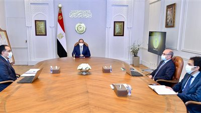 السيسي يوجه بتطوير آليات العمل بالشهر العقاري والوثائق الصادرة عنه 