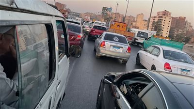 صعوبة في حركة السير.. تعرف على الحالة المرورية بالقاهرة والجيزة 