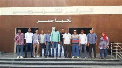 محافظ أسوان: إنجازات متتالية بمشروعات حياة كريمة.. والتسليم الابتدائي لبعض المجمعات 