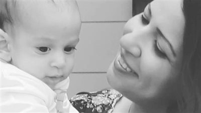 دراما واقعية.. أم تتنكر في زي الشحاتين لتلتقي بابنها المخطوف من قبل والده لمدة 3 سنوات