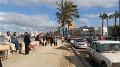 توقعات بسقوط أمطار على الإسكندرية.. واستقرار حالة الطقس بمطروح | بث مباشر