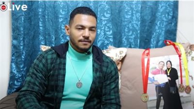 عاطف حمدي بطل رفع الأثقال من ذوي الهمم: نفسي أنضم لمنتخب مصر| فيديو