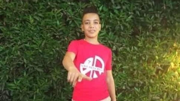 مصرع طالب وإصابة