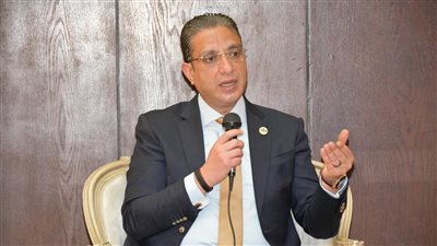 استجابة لأهالي الريان والحامولي.. محافظ الفيوم يخصص سيارتين لنقل الركاب