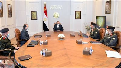 الرئيس السيسي يوجه بتنفيذ أكبر توسعة هندسية لتطوير المحاور والطرق على مستوى الجمهورية