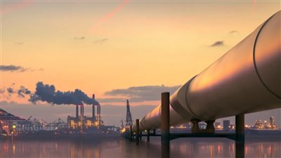 سوناطراك الجزائرية وإيني الإيطالية توقعان اتفاقية في مجال الغاز