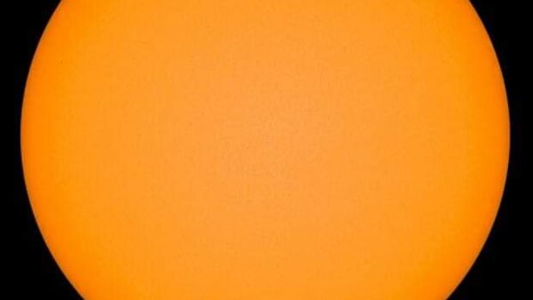 البقع الشمسية 