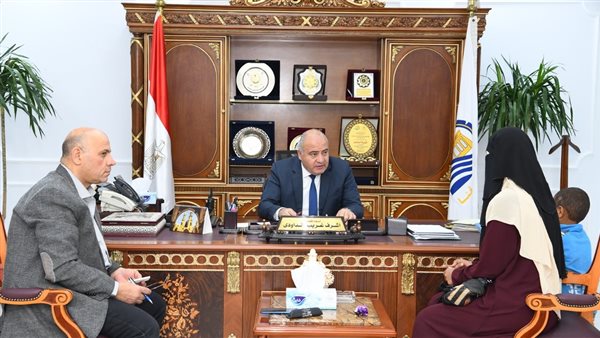 الاستماع إلى شكاوى