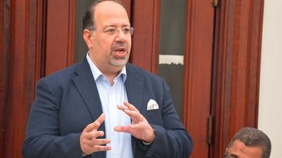 أزمة الخطابات وخداع كيروش.. خطايا وليد العطار تهدد استمراره في اتحاد الكرة