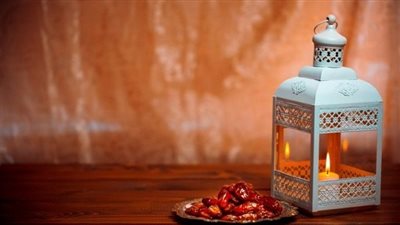 من صام رمضان ايمانا واحتسابا.. ماذا سيحدث للمؤمن في الشهر المبارك ؟