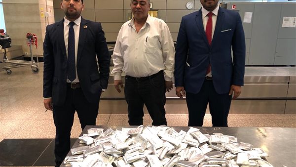 جمارك مطار القاهرة