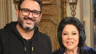 إسعاد يونس لـ أكرم حسني: قادر تتلون وتقدم جديد